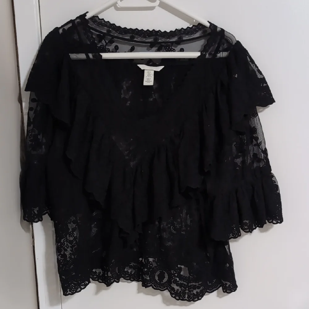Black Lace Ruffle Top - Picture 1 of 3